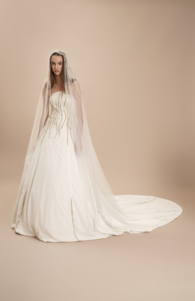 FLOW GOWN