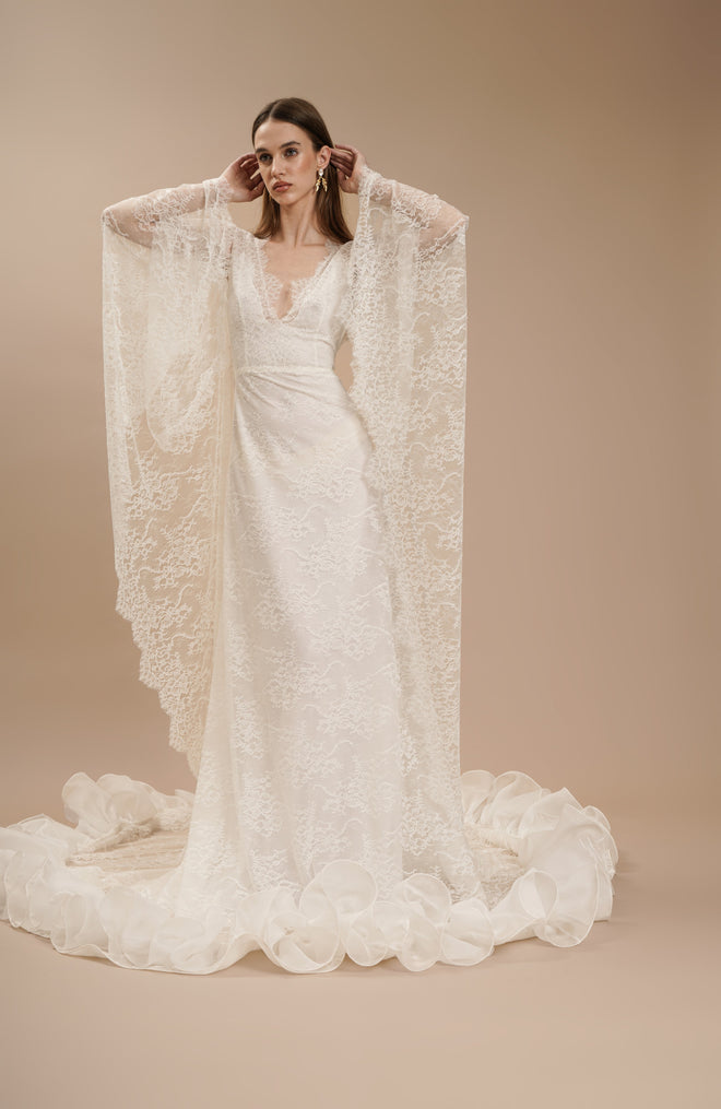 CHANTILLY GOWN