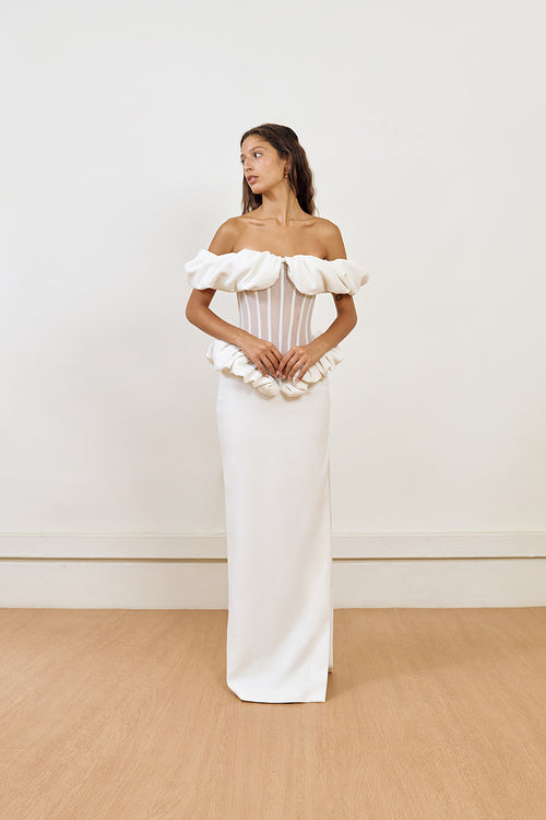 STRUCTURED GOWN