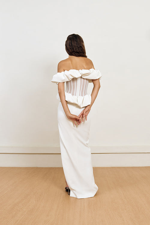 STRUCTURED GOWN
