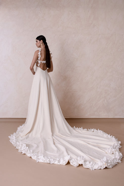 LILIES GOWN