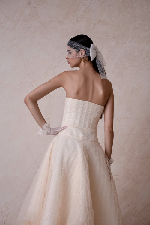 LACE GLOVES