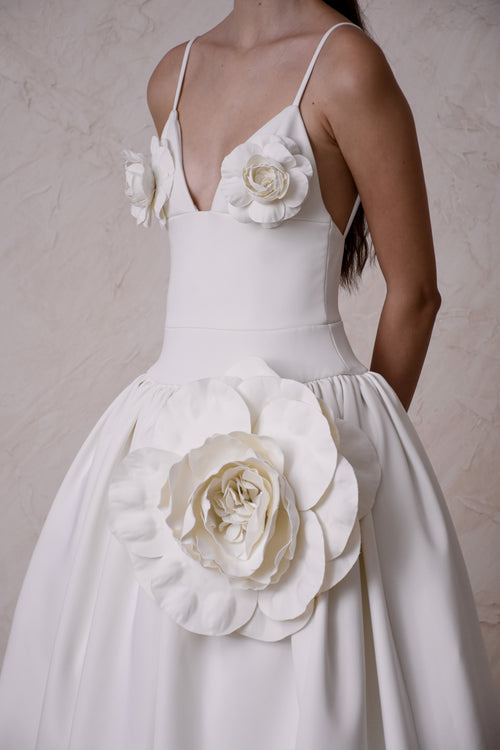 FROSTING GOWN