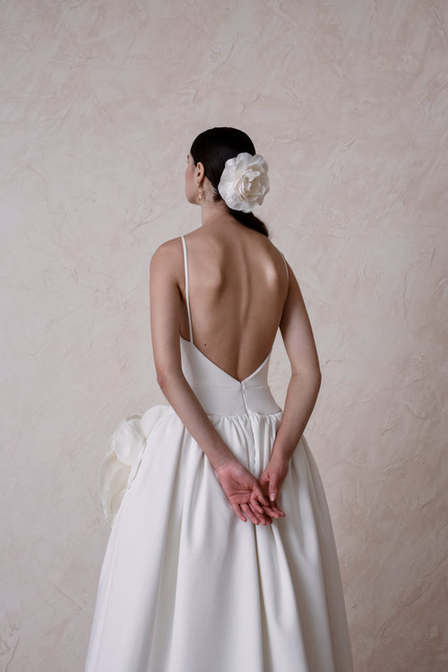FROSTING GOWN