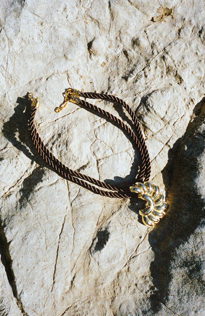 LARA NECKLACE