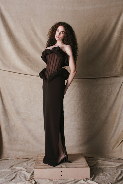 STRUCTURED GOWN