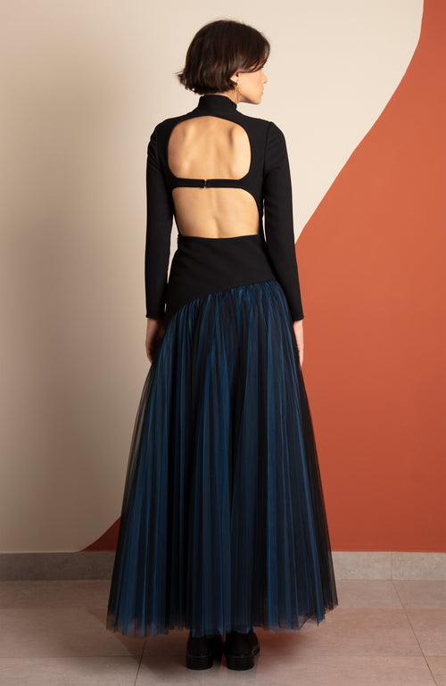 REFLECTION GOWN