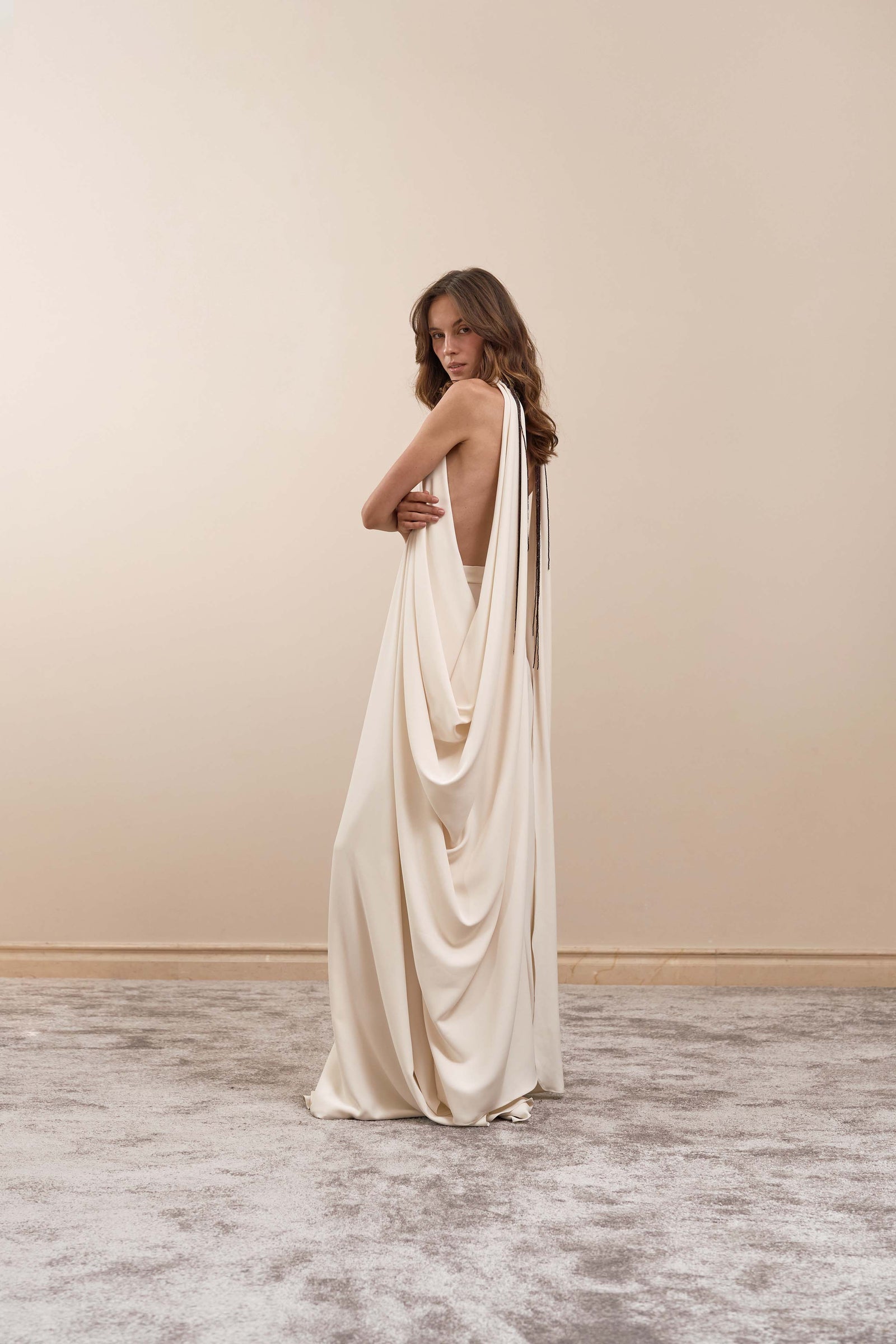 ECLIPSE GOWN