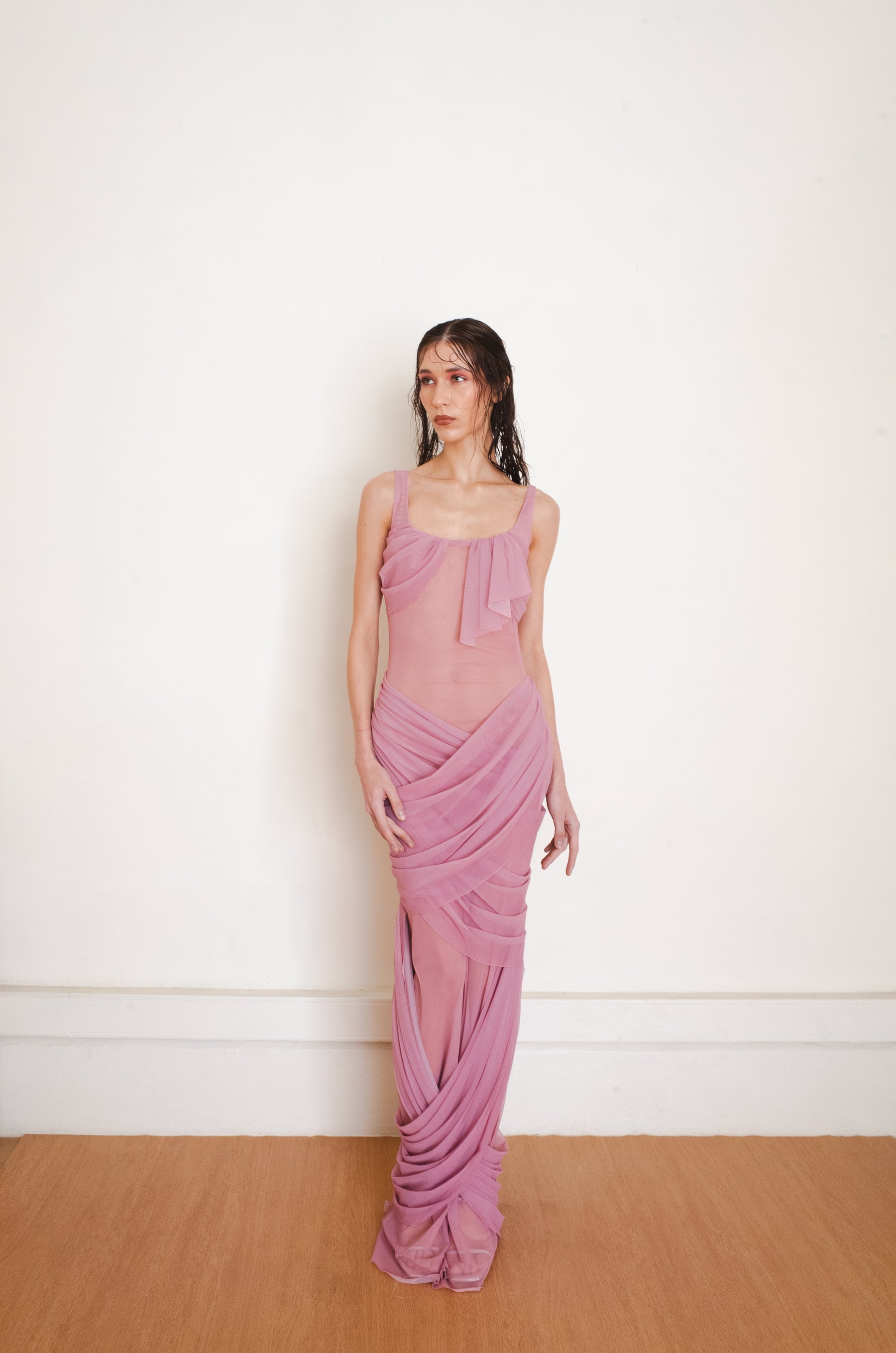 REFLECTION GOWN