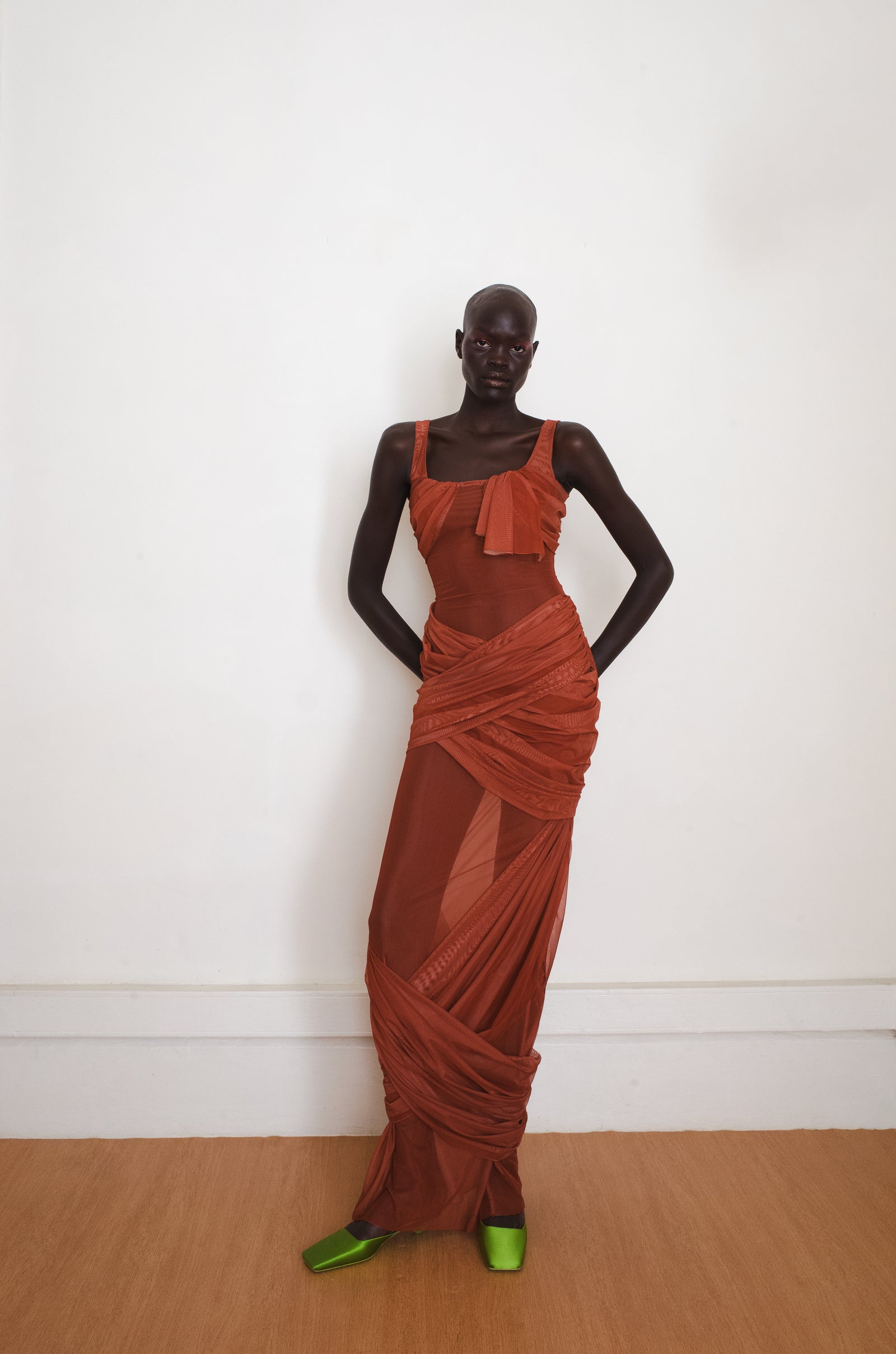 REFLECTION GOWN