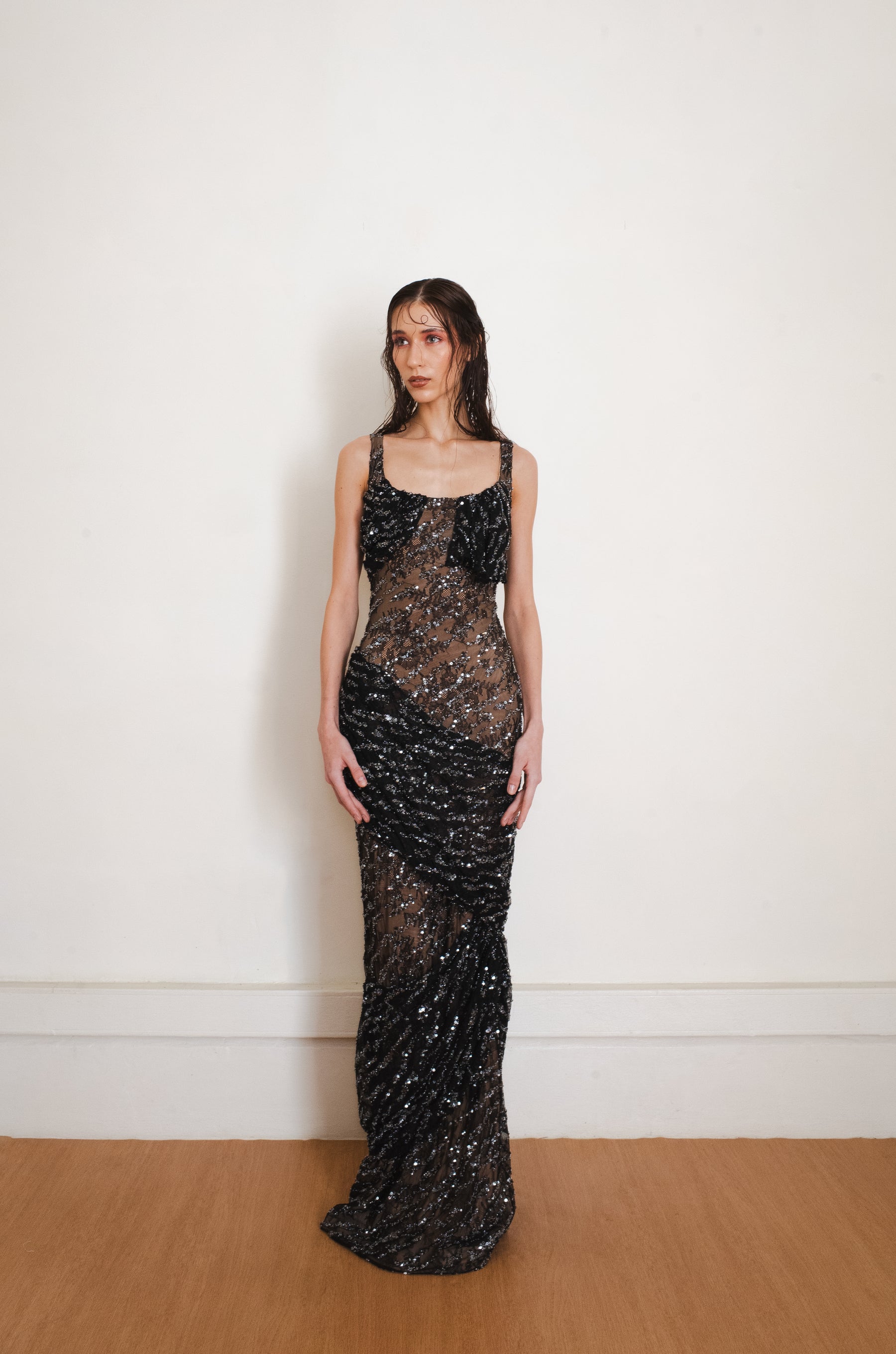 ECHO GOWN