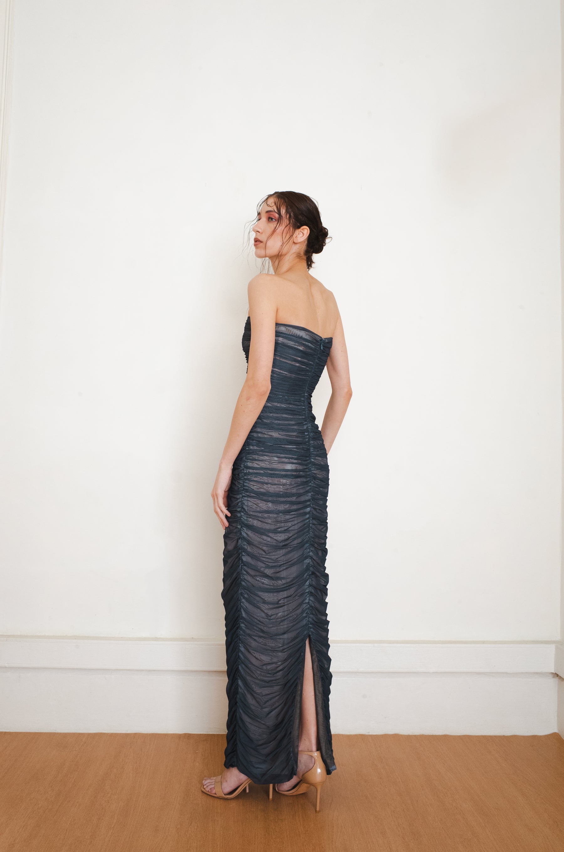 FADE GOWN