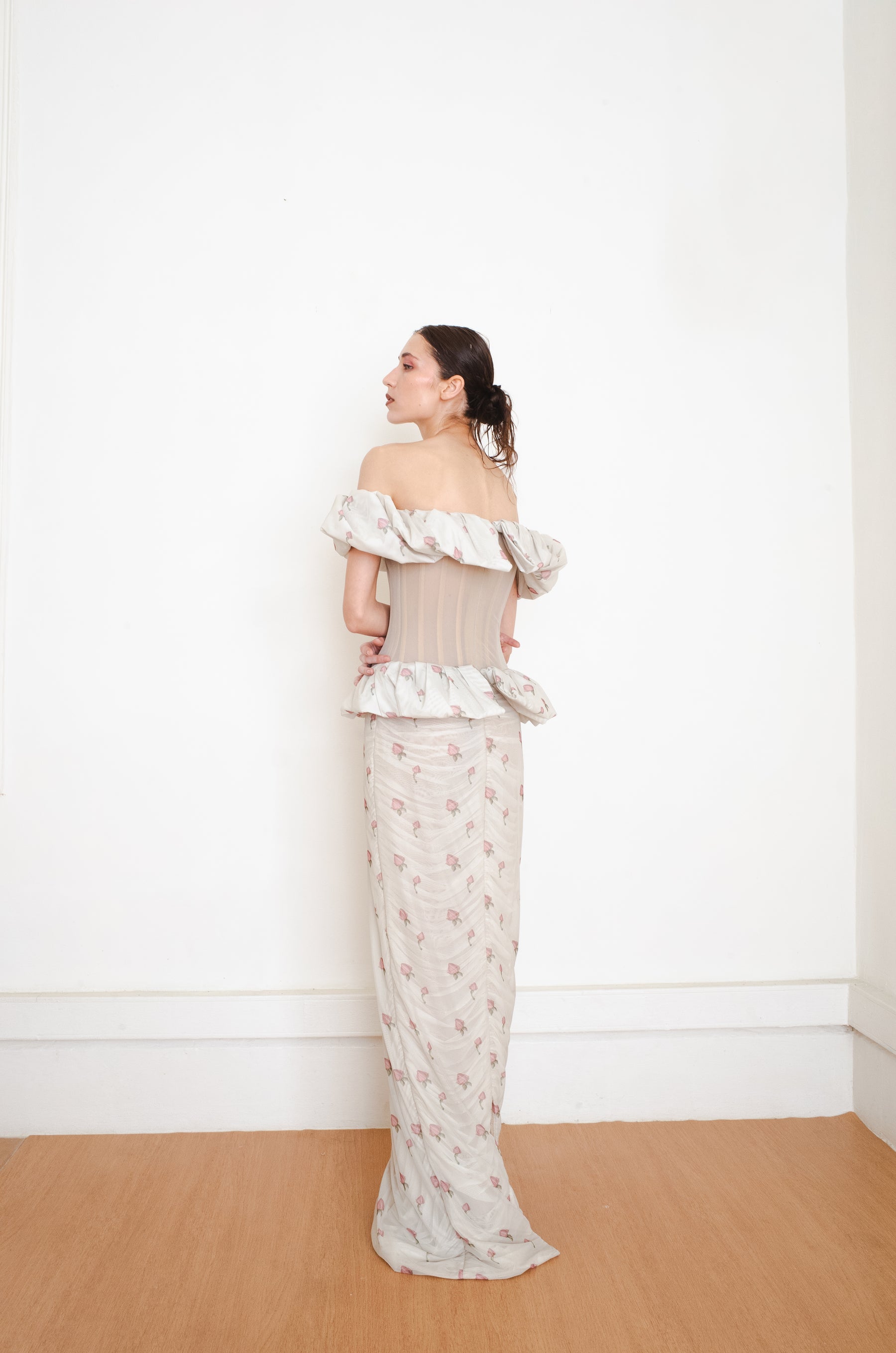 SILHOUETTE GOWN