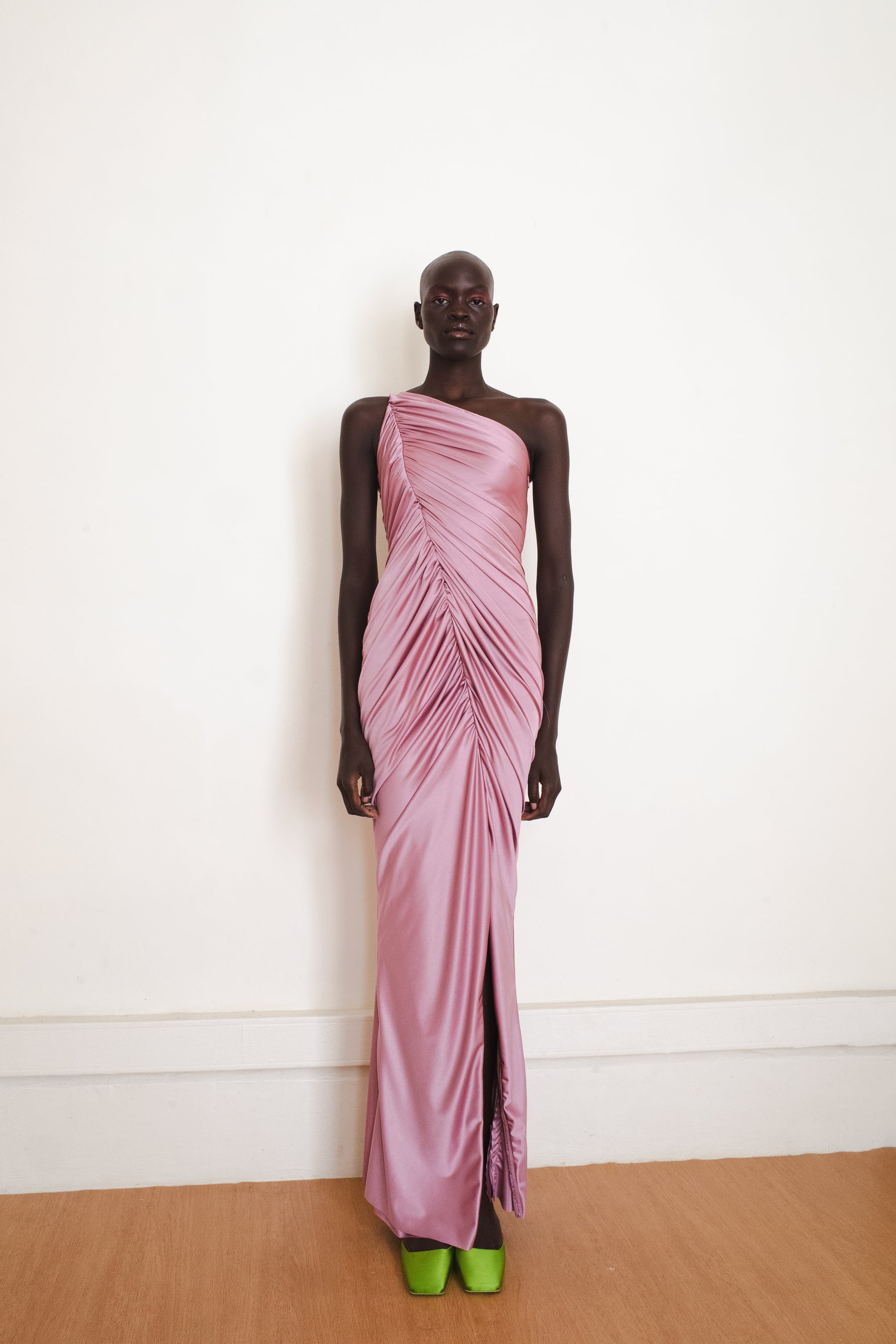 VESTIGE GOWN