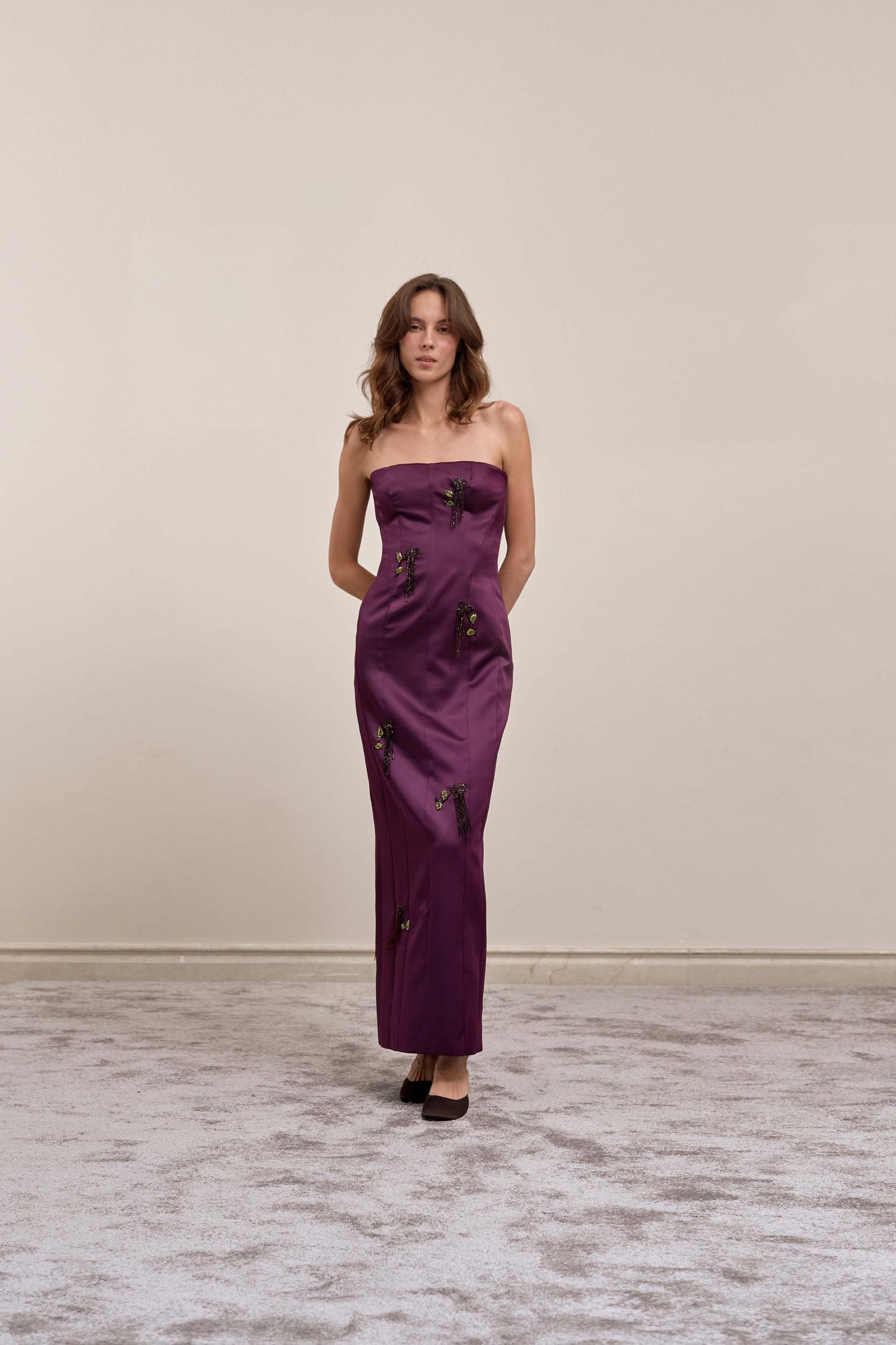 AXIS GOWN