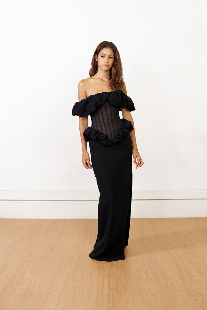 STRUCTURED GOWN
