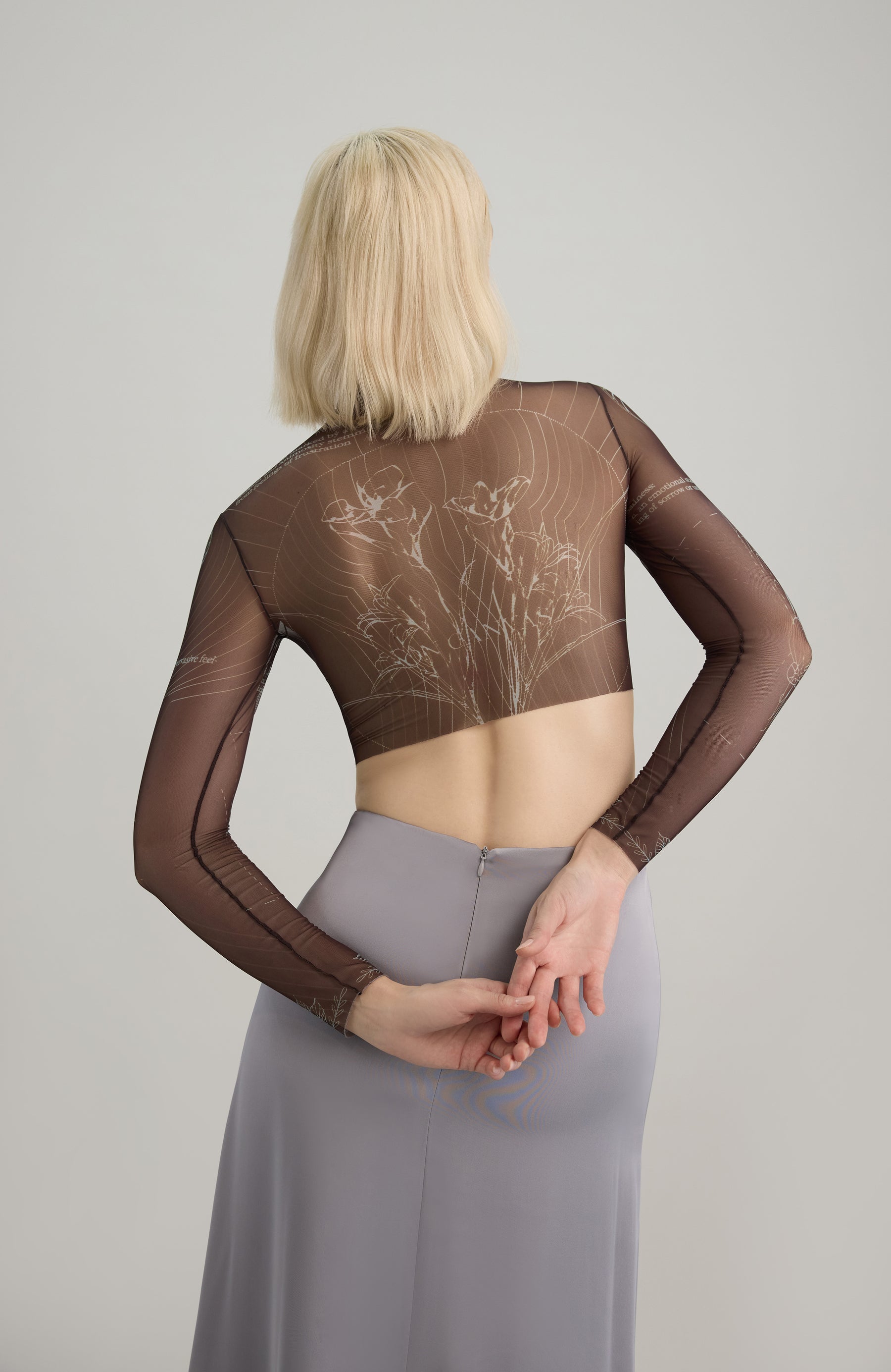 SUKOON TATTOO CROP