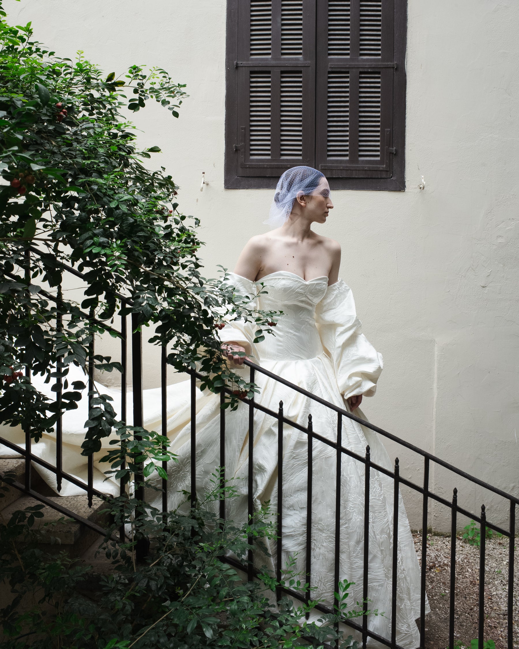 BLOOM GOWN