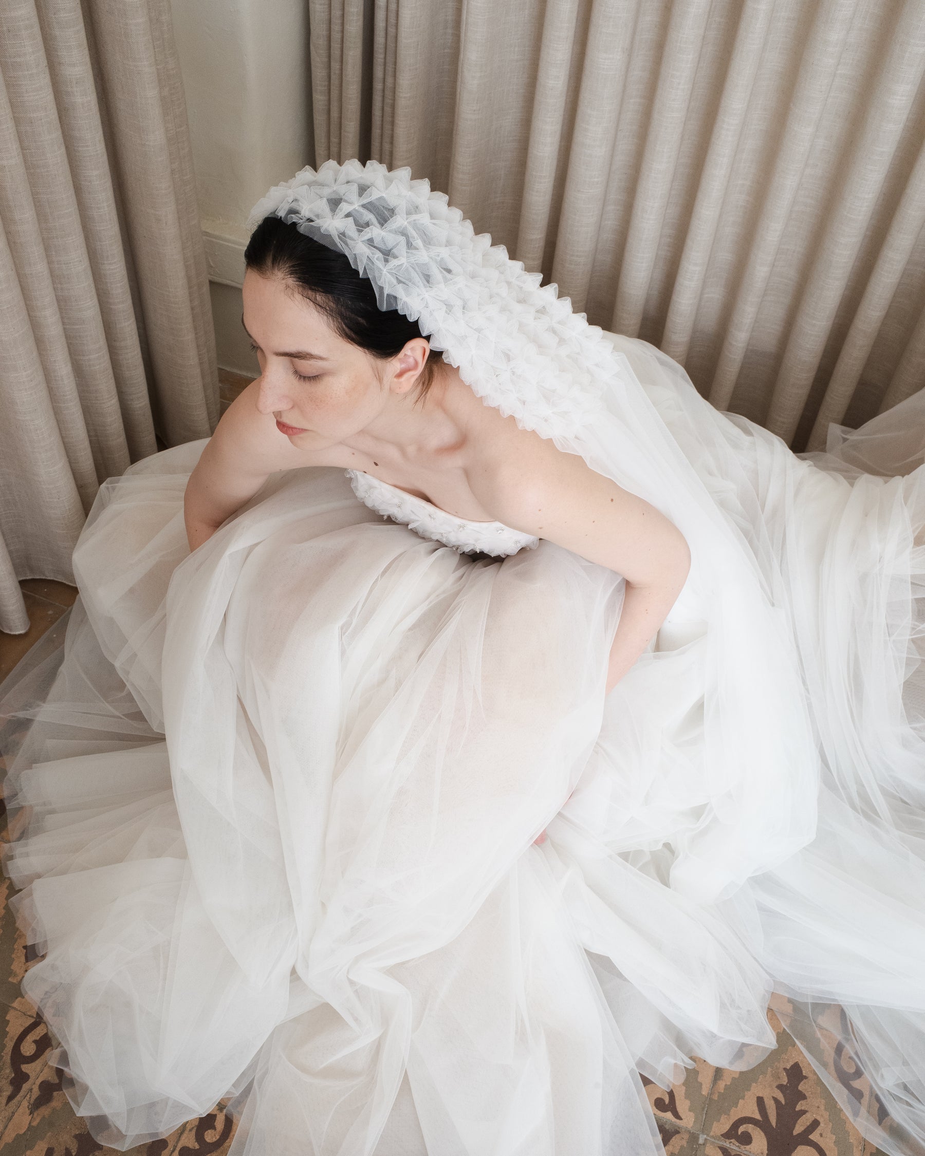 POISE VEIL