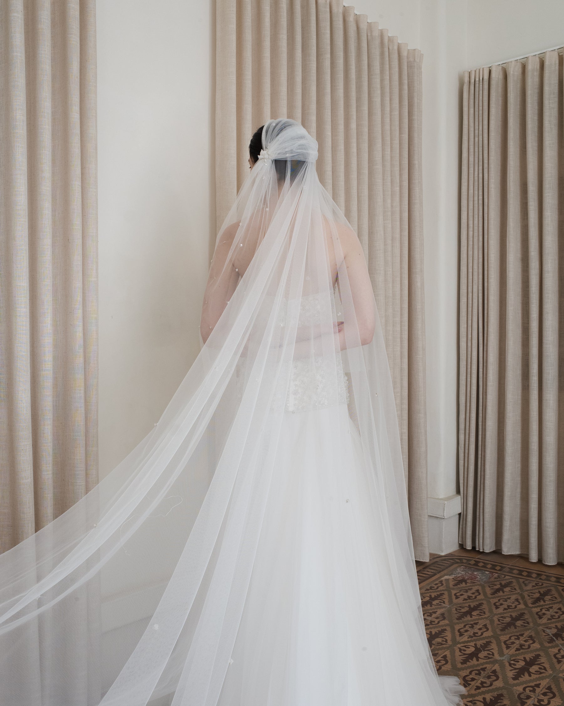 WHISPER GOWN