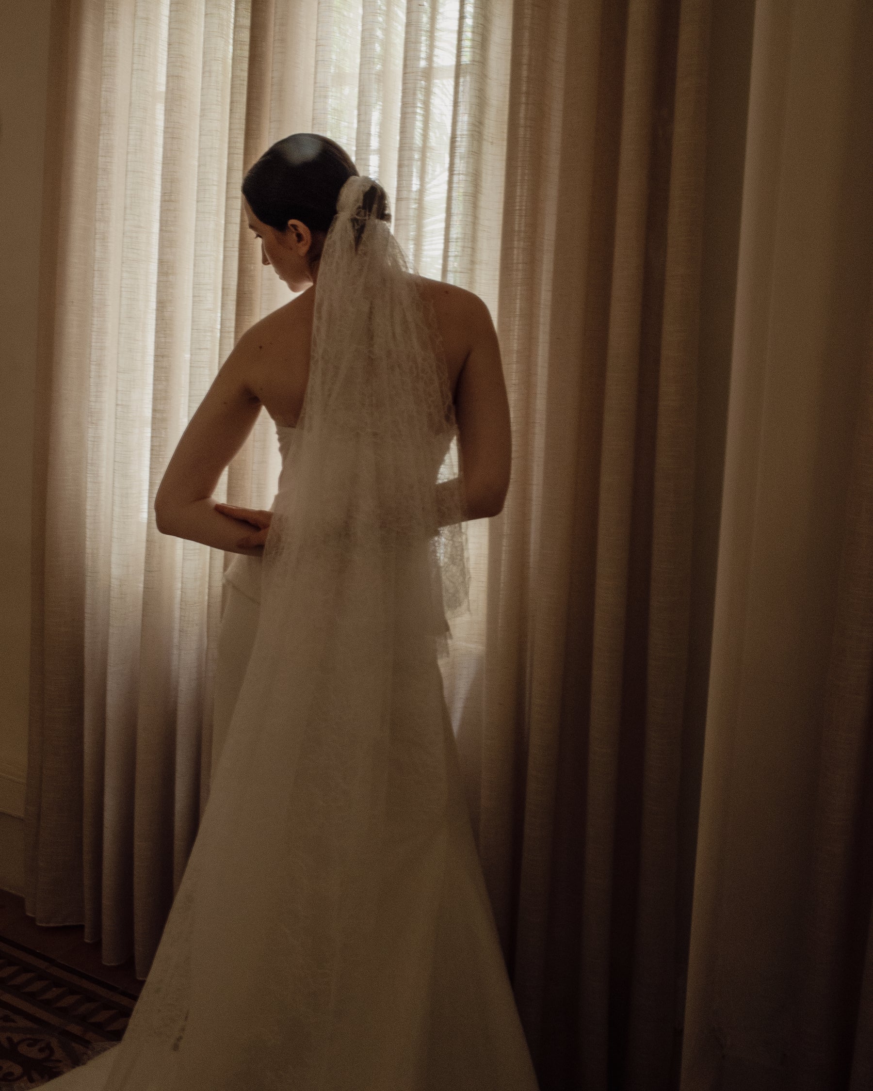 HALO VEIL