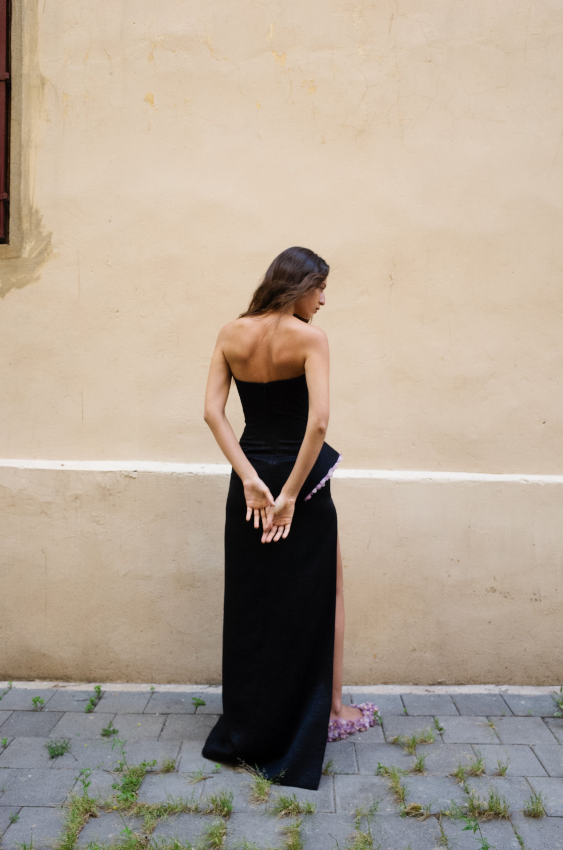 GENERATION GOWN
