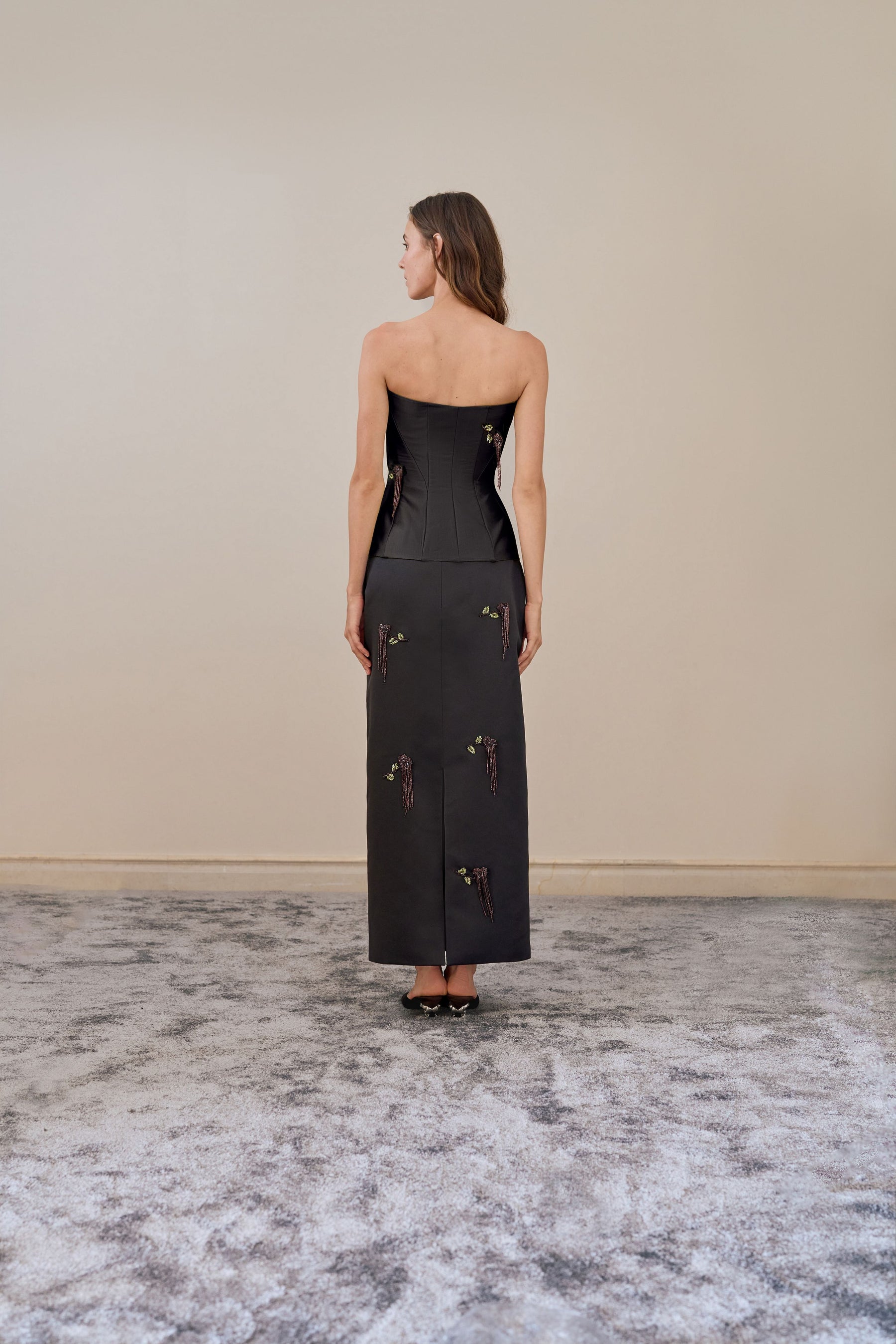 COLUMN SKIRT