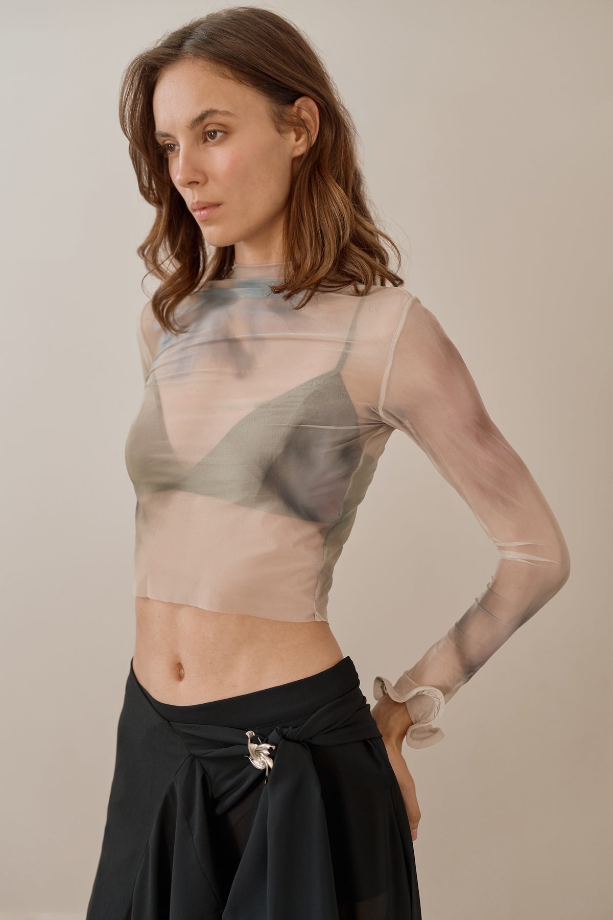 WHISPER TOP