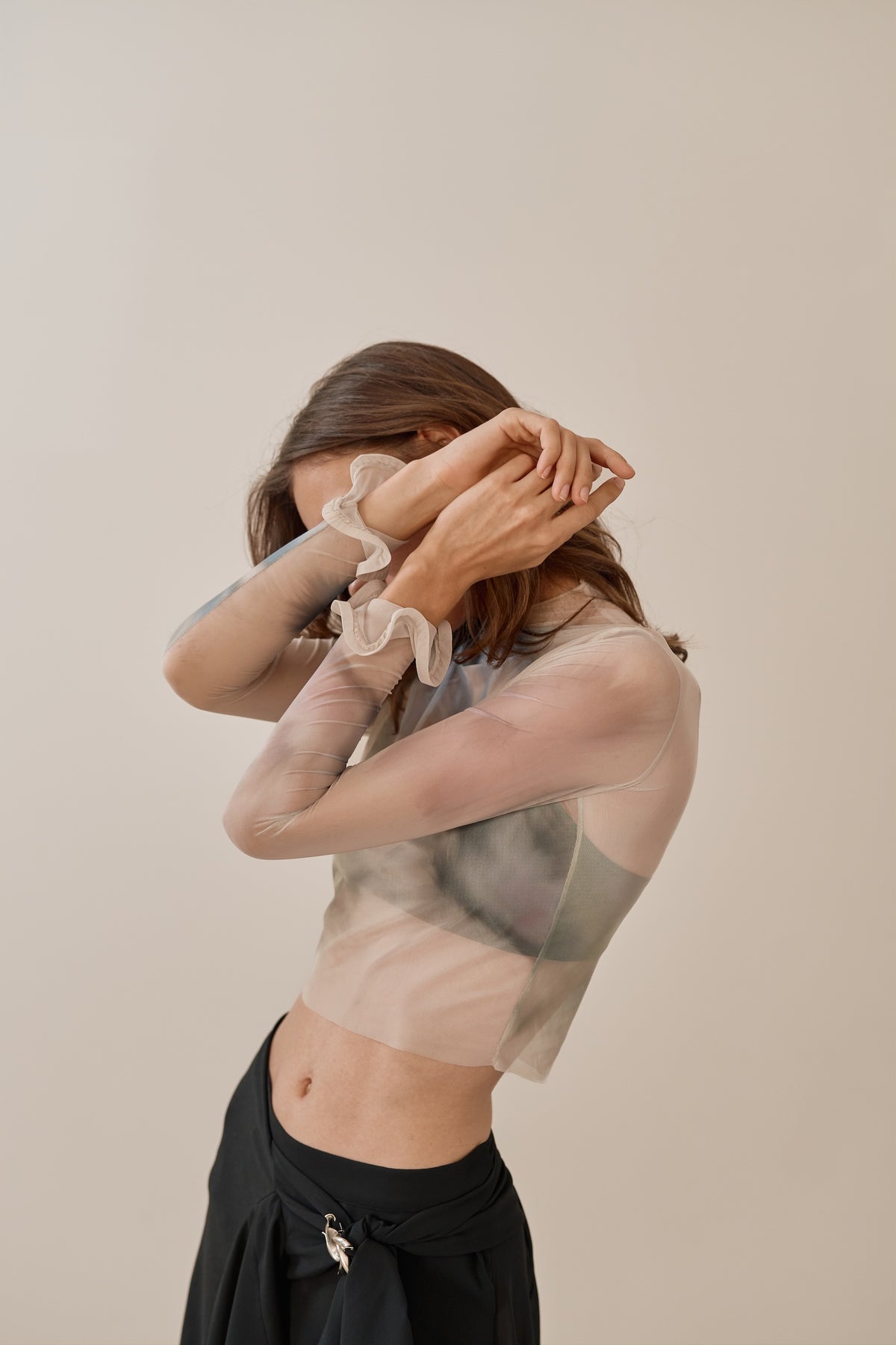 WHISPER TOP